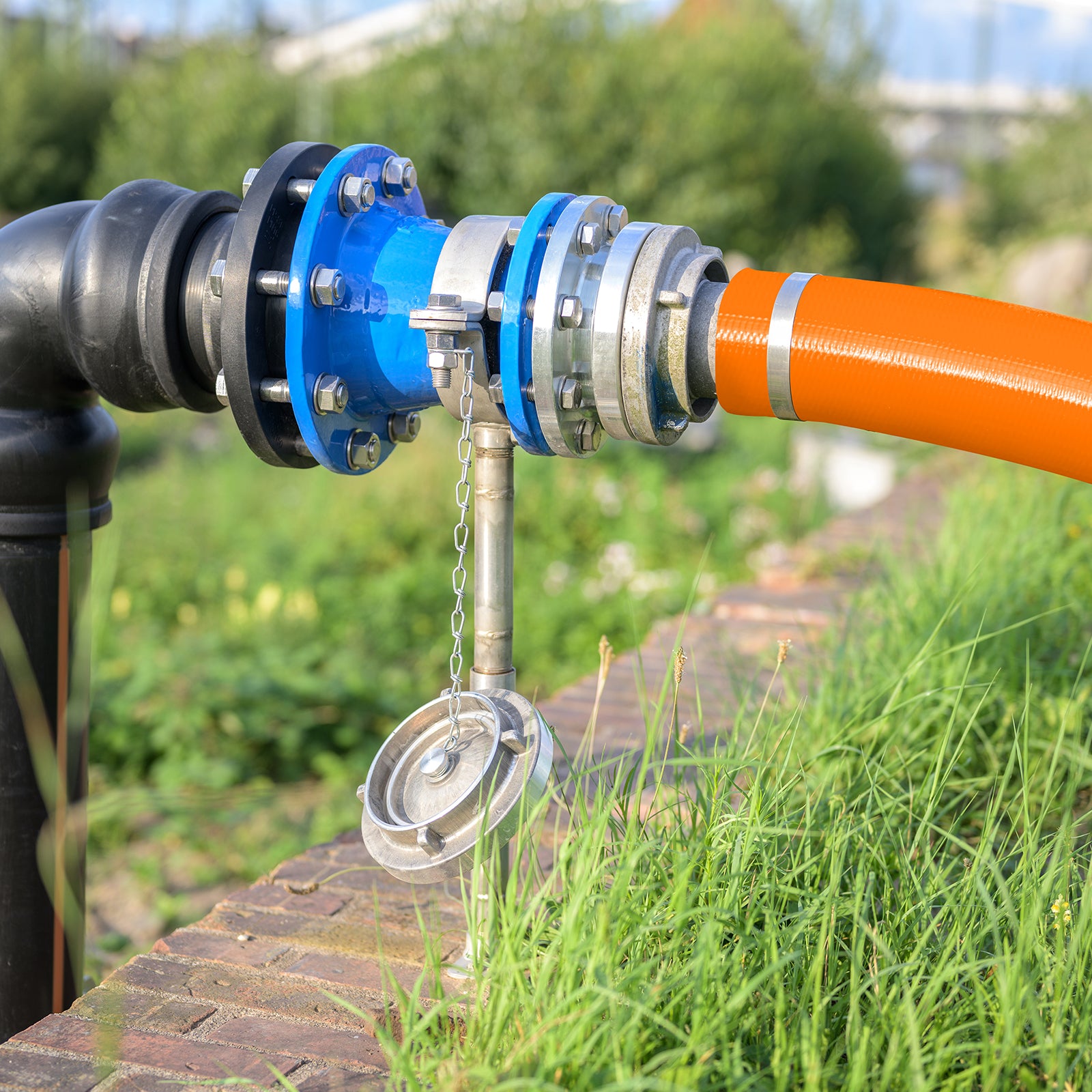 Pool Backwash Hose - Heavy Duty Burst Resistant PVC Pool Pump Hose for Inground Pools, Sump Pump Discharge & Filter Drainage, with Clamp (Orange)